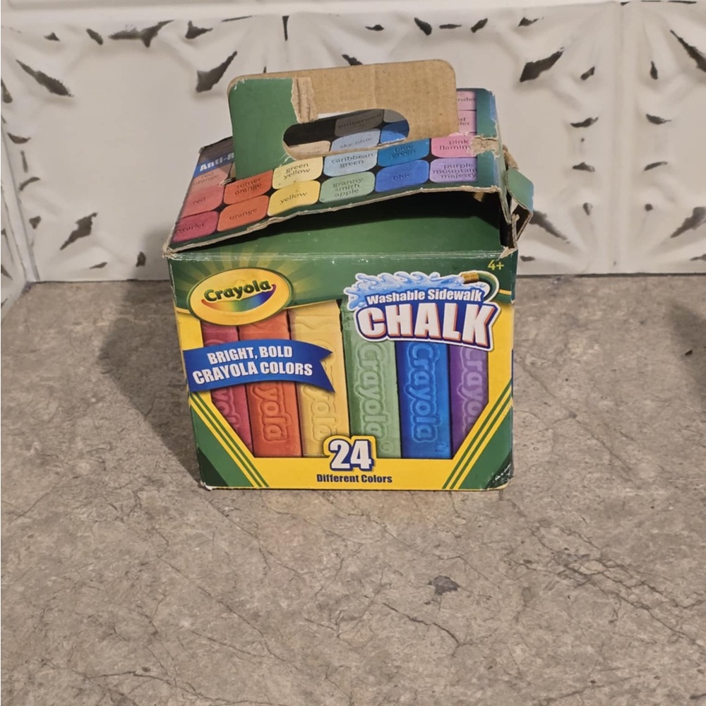 Crayola 24-Color Washable Sidewalk Chalk Set